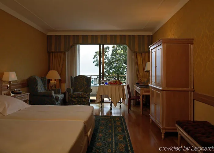 Отель Splendide Royal 5*